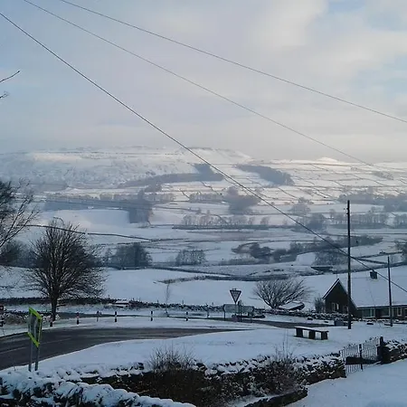 Yha Hawes