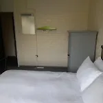 Hostel Yha *